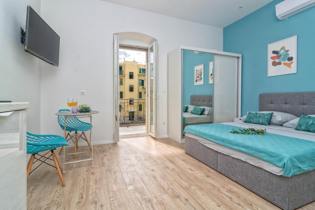 Apartament Little World